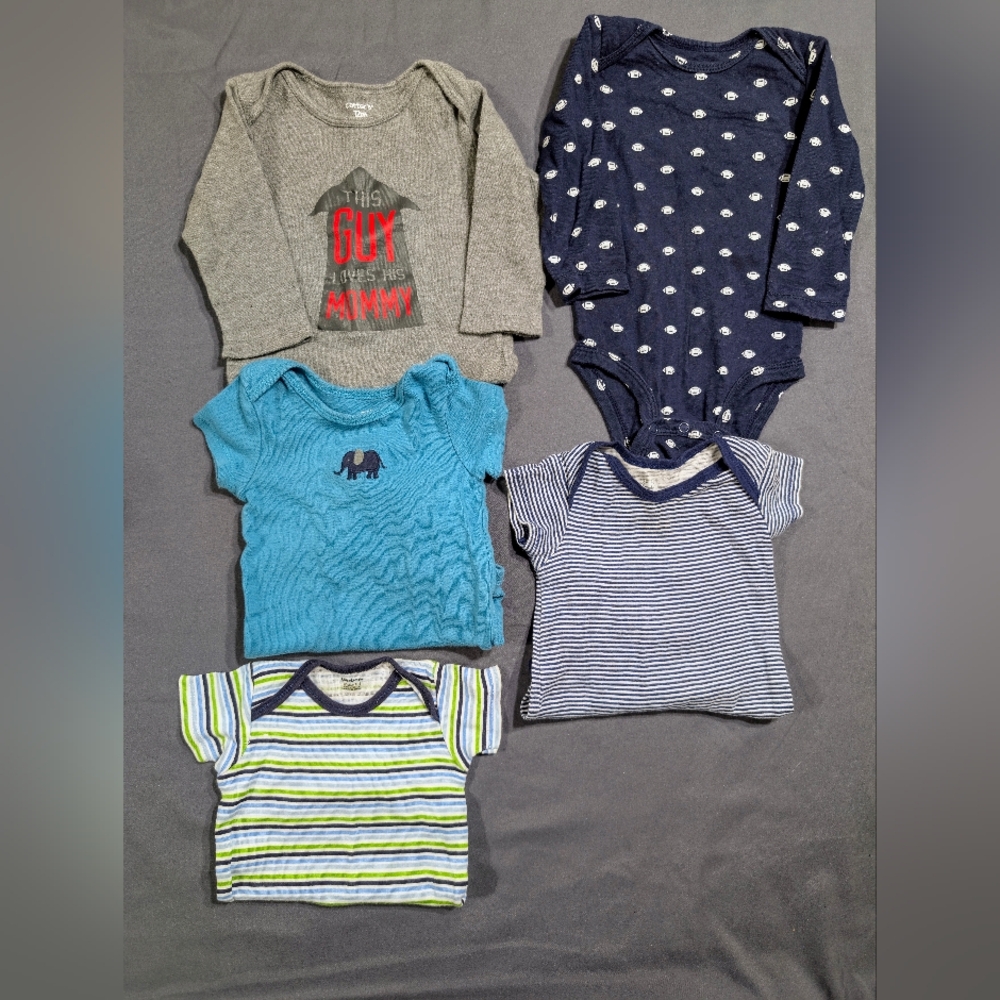 (5) Boys Onesies Bodysuits Size 12 Months Carters Wonder Nation Gerber